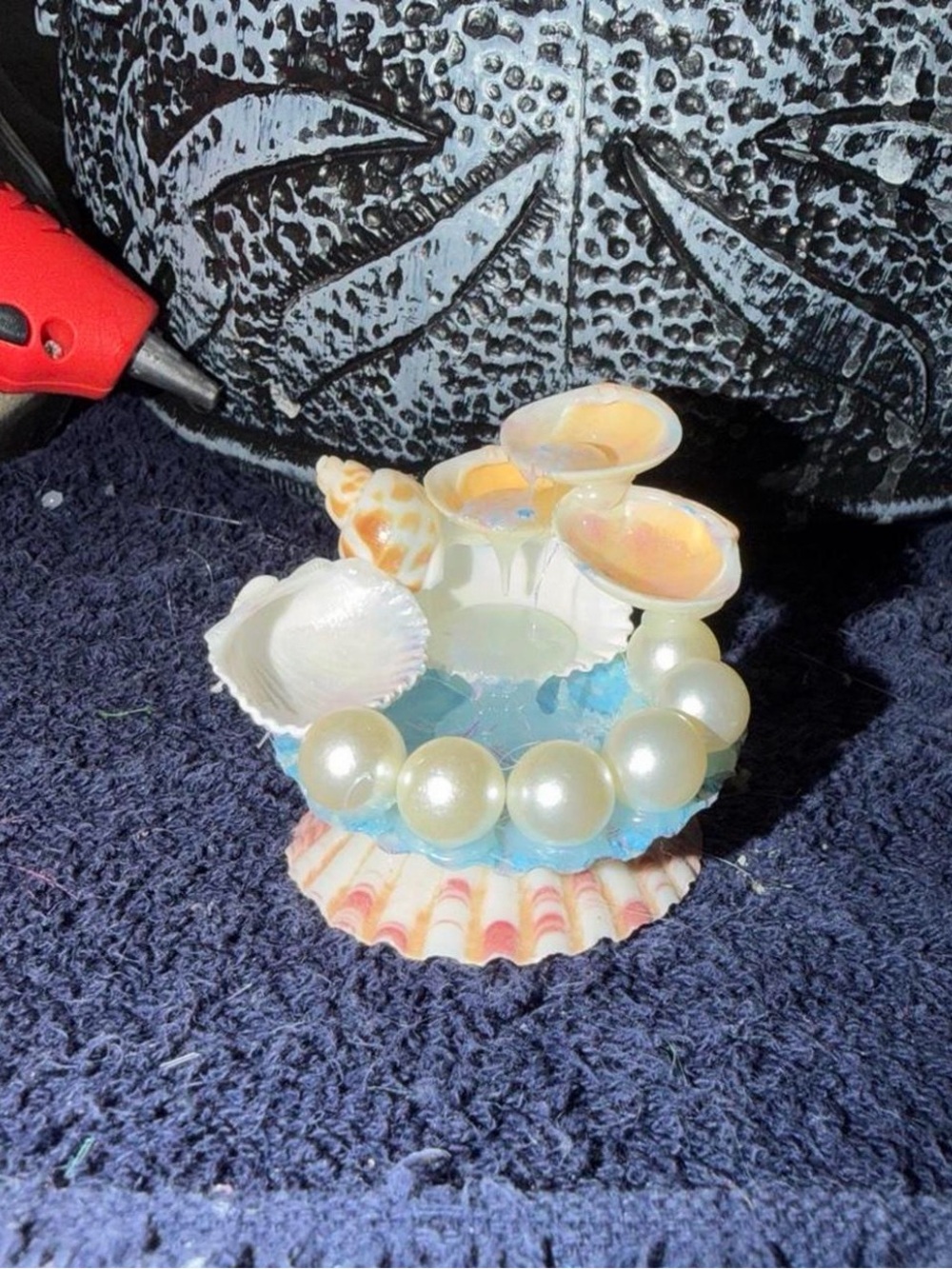 Hand Crafted Seashell Pearl Accent Display - White/Blue/Peach